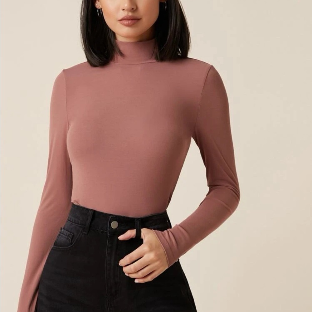 5 colors available— Basic mock Neck stretchy Fitted long sleeves top - Picture 9 of 14
